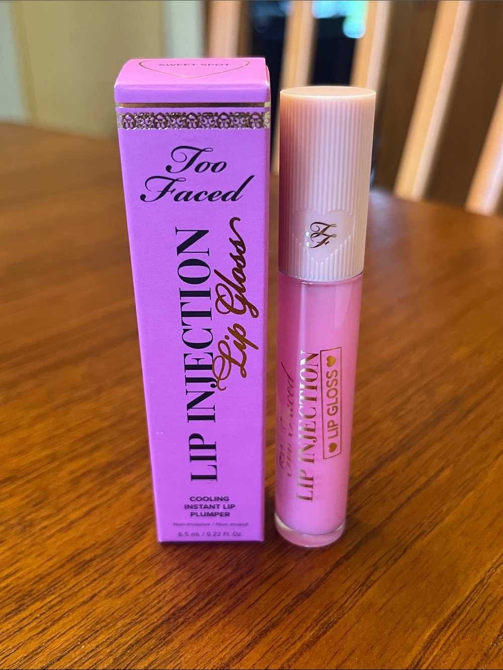 Too Faced Lip Injection Lip Gloss — SWEET SPOT